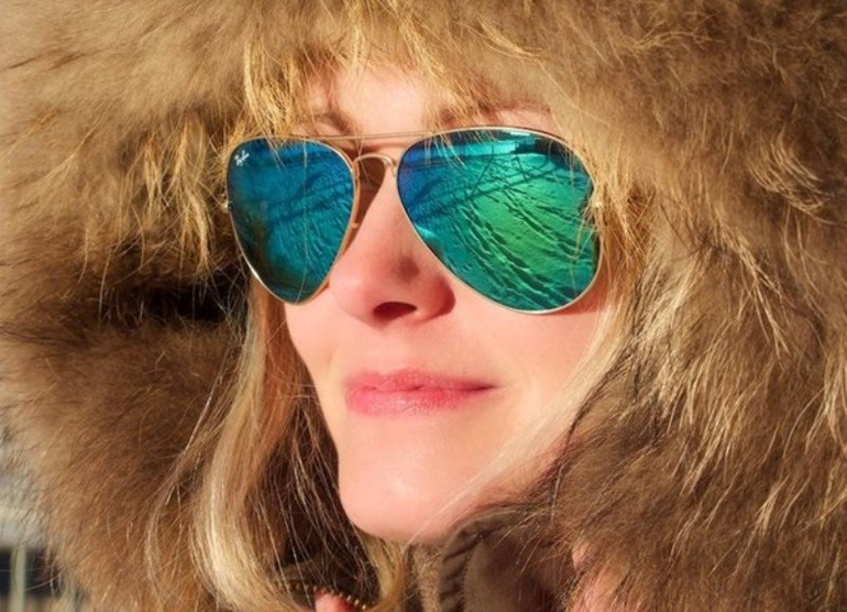 ношение солнцезащитных очков