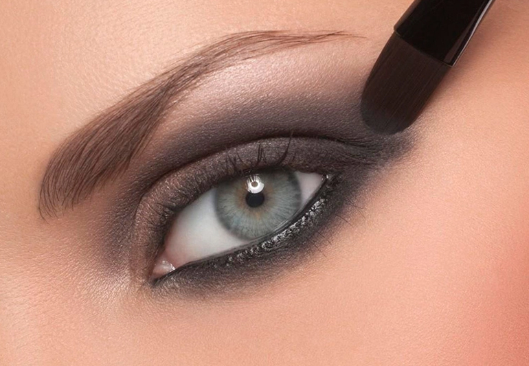 стрелки макияж