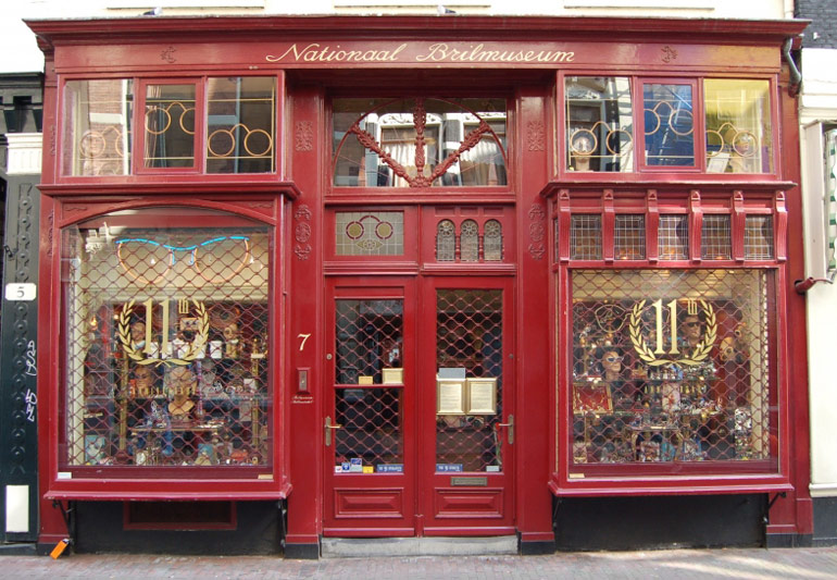 музей очков в Амстердаме