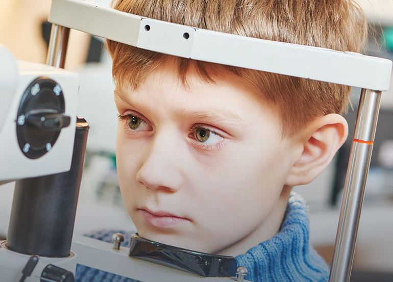 проверка зрения малыша