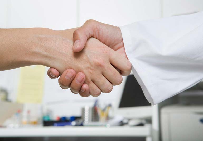 рукопожатие