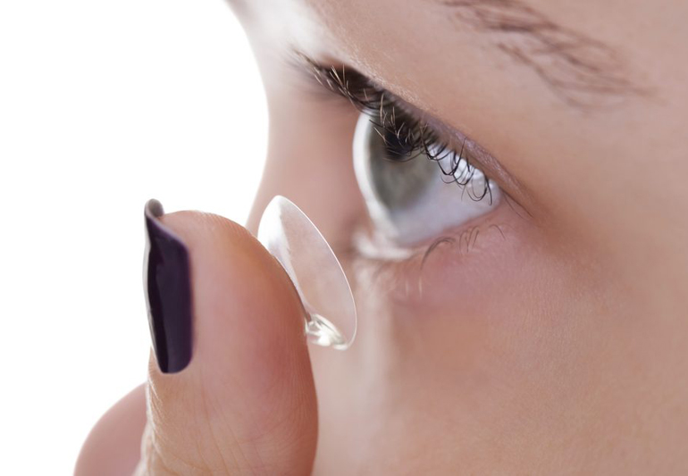 линза у глаза