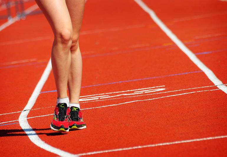 ноги и беговая дорожка