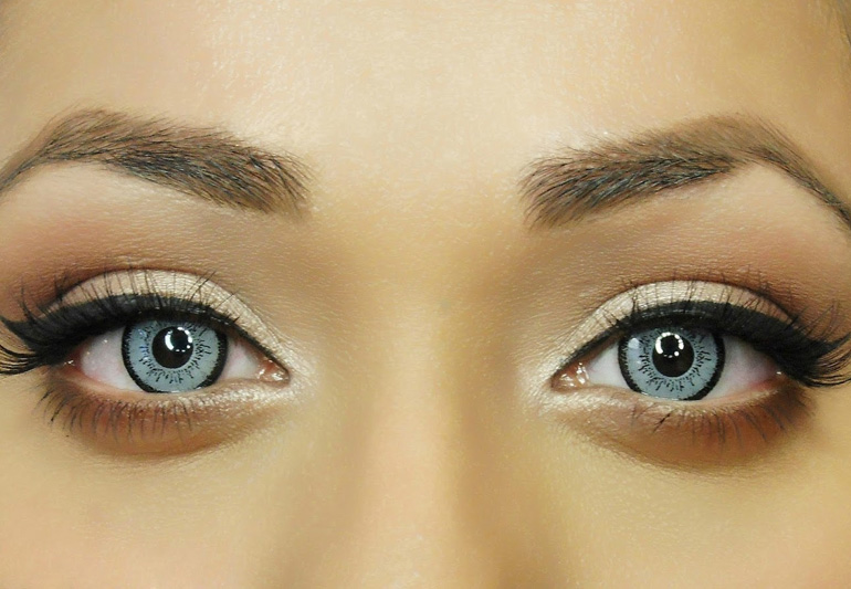 Глаза и цветные линзы