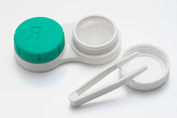 контейнер для лиз и пинцет