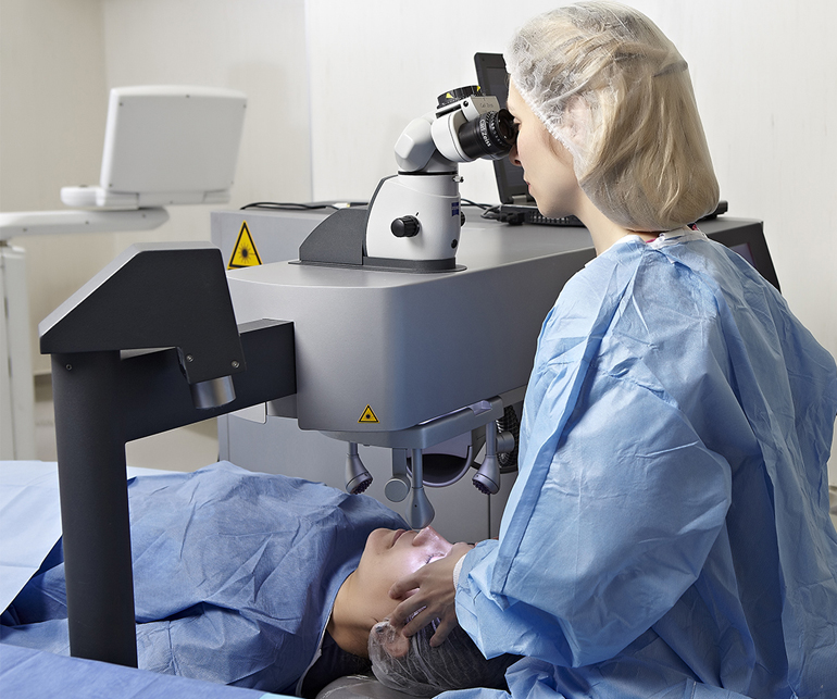 хирургисеская коррекция зрения