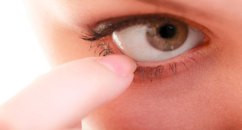 укус глазного яблока